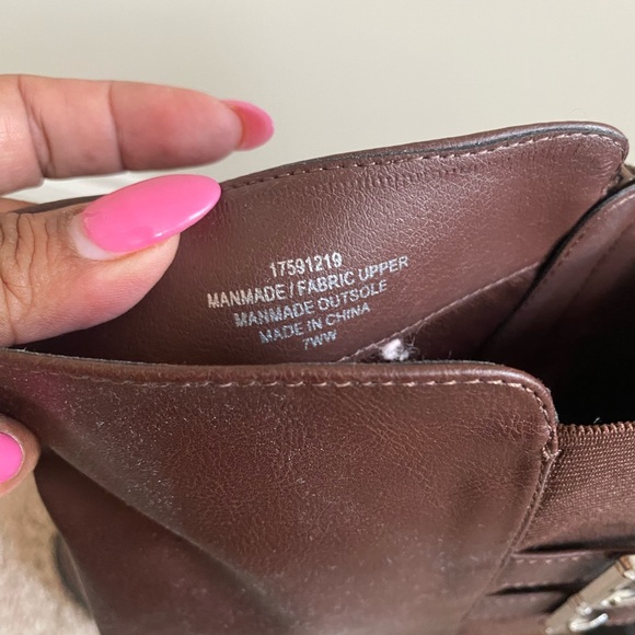 Torrid Buckle Knee Boot WW - Picture 3 of 4